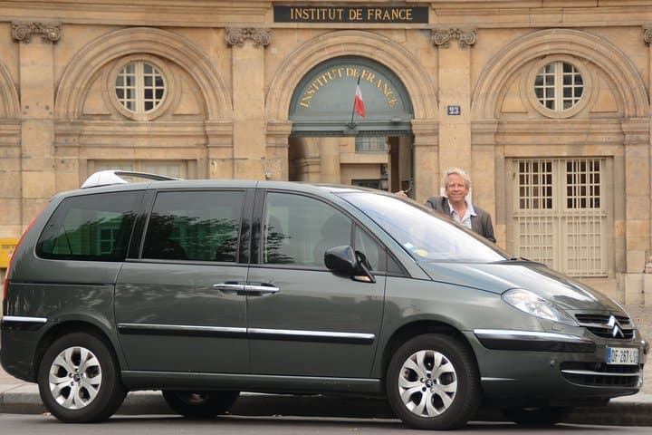 Christian Mayer
Private Driver-Guide;
Expatriate in France since 1992