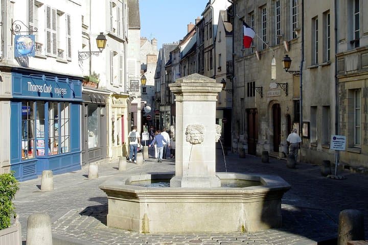 medieval city of Senlis