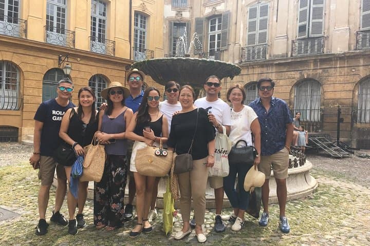 Aix en Provence & Cassis Private Tour with Official Tour Guide !