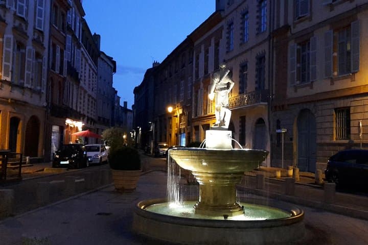 Toulouse: Walking through history