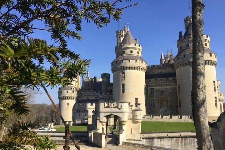 Pierrefonds Castle - Transportation Private Trip