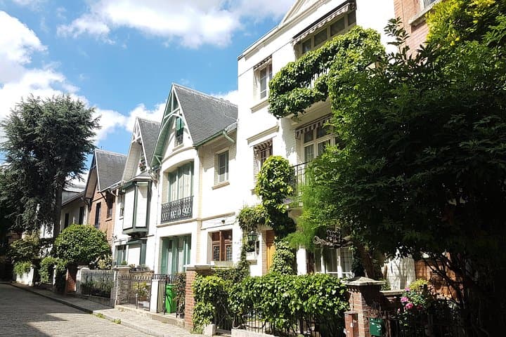 Montmartre Private Walking Tour