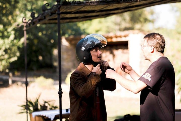 Walk on a Harley Davidson, Half day passenger duet with your guide