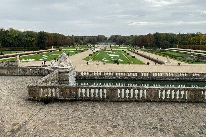 Half Day Private Castle Visit Vaux le Vicomte 7 hours