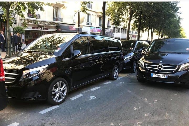 Private one way transfer from Paris to London or back