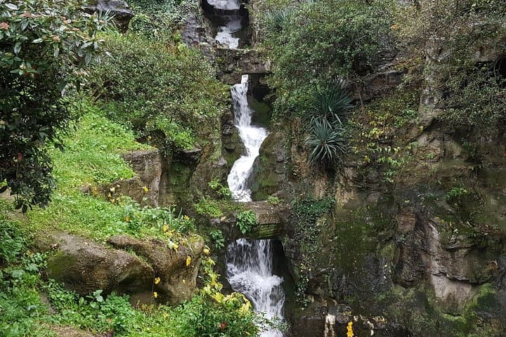 Off-The-Beaten-Track Private Walking Tour