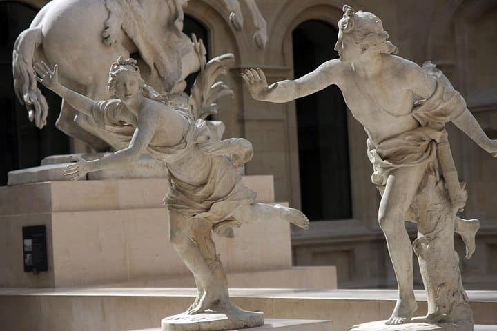 Greek Mythology at the Louvre. Private tour.
