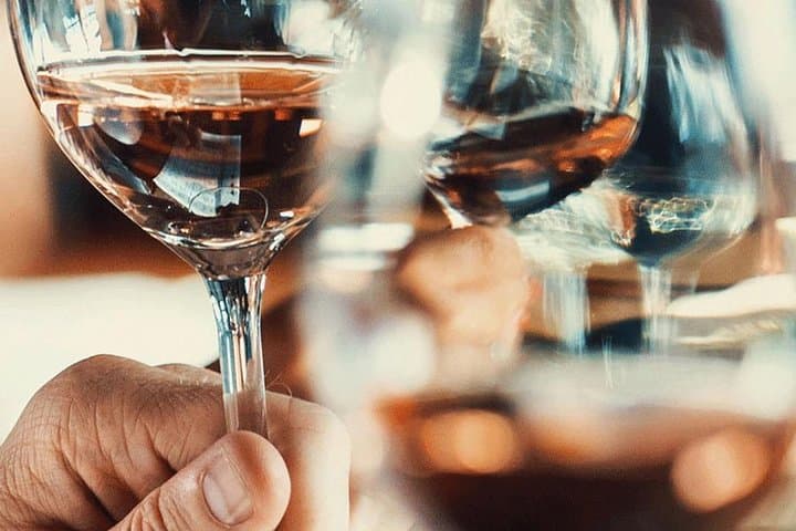 Tasting of excellent wines