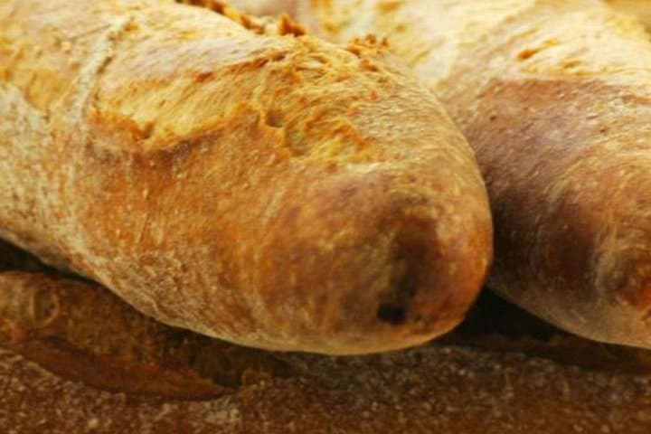 Baguette, French bread manufacturing