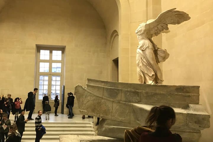 Small Group Guided Tour of the Louvre Museum