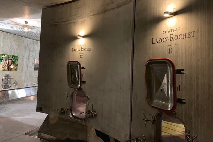 Private day tour in the Médoc (Premium Sedan)