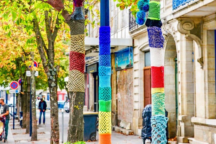 Explore Bordeaux's Art and Culture with a Local