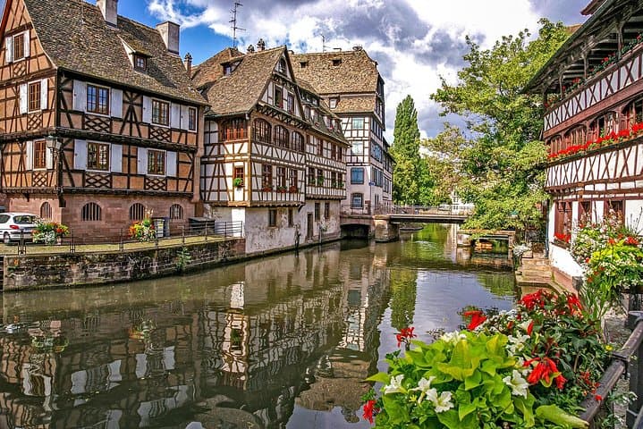 Explore Strasbourg in 60 minutes with a Local
