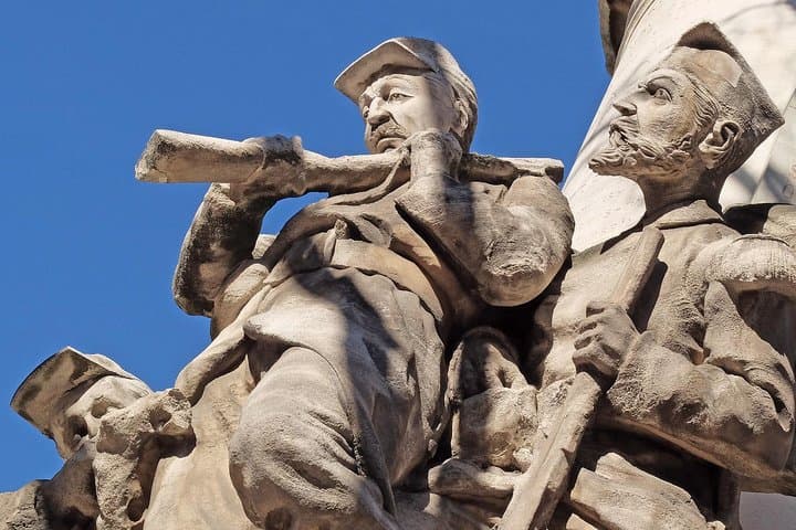 Historic Marseille: Exclusive Private Tour with a Local