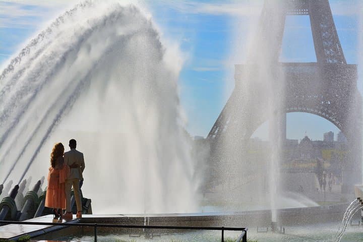 Paris Famous Landmarks PhotoWalks Tour