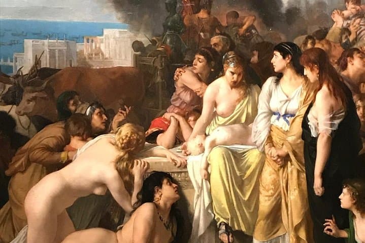 1:30 hours tour of Louvre museum