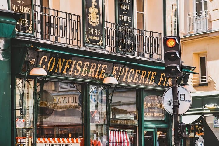 Private Tour: Paris Sights and Bites