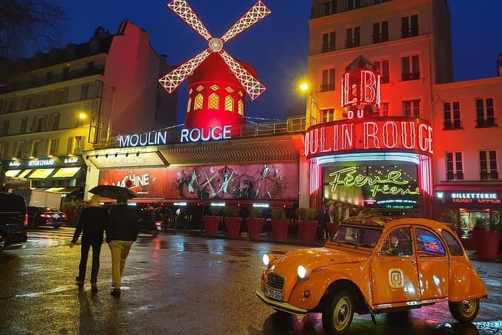Vintage 2CV Adventure: 2-Hour Paris Highlights Tour