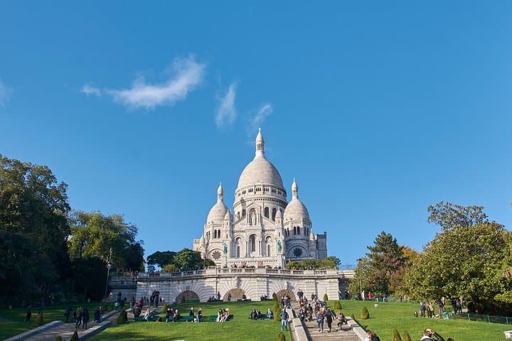 Best districts of Paris in 1 Day - Private Tour