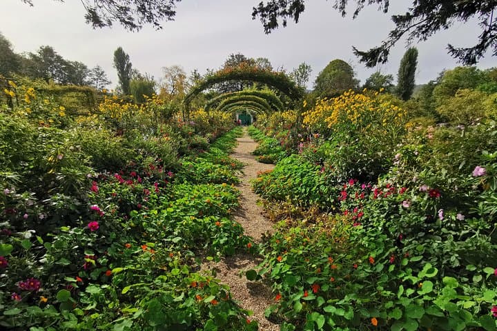 Giverny Auvers sur Oise private tour