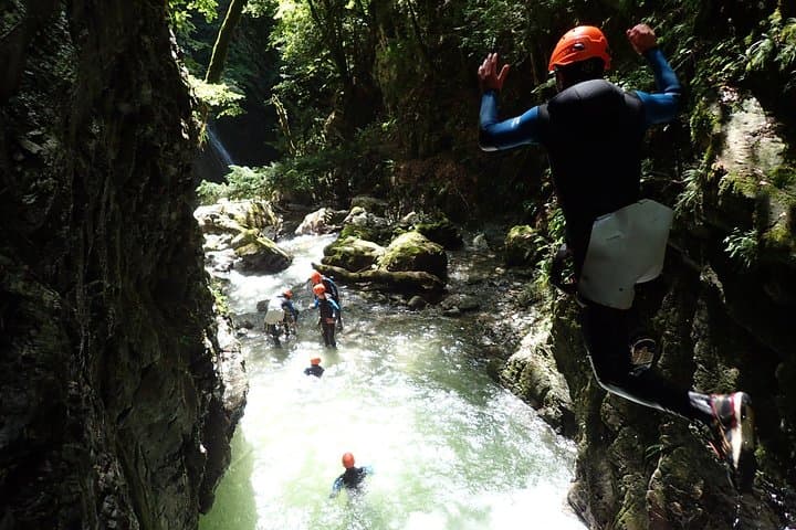 Canyoning Annecy Montmin Sensations
