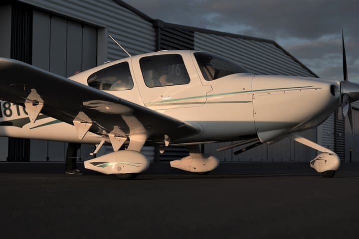 Private Sightseeing Flight above Nantes