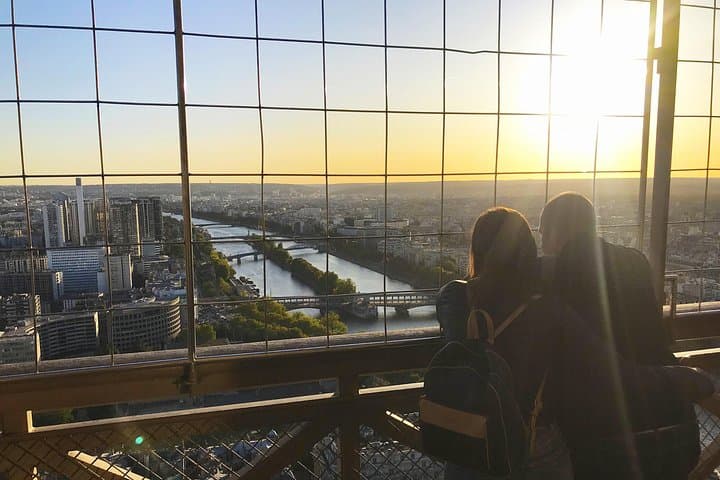 Paris: Eiffel Tower Summit Access
