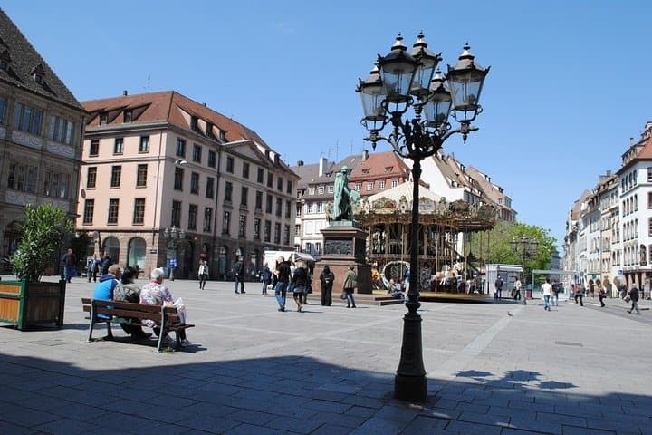 Private Romantic Walking Tour in Strasbourg Old Town