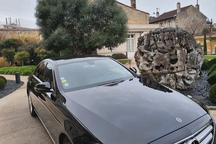 Private Transfer from Paris to Bordeaux