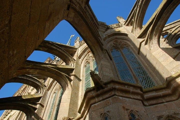 Fabulous Mont-Saint-Michel full day private tour