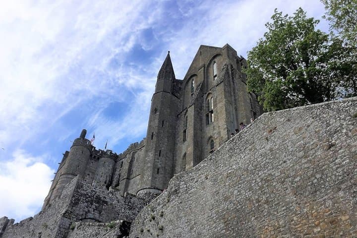 Fabulous Mont-Saint-Michel full day private tour