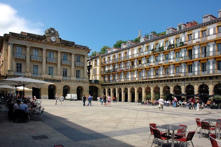 Private Full Day Tour of San Sebastian from Biarritz with Hotel pick-up