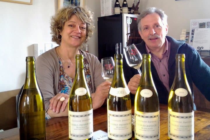 Tasting Chablis Domaine Clotilde Davenne in French