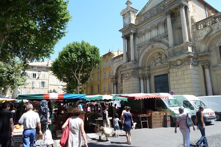 Aix-en-Provence Private Walking Tour With A Professional Guide