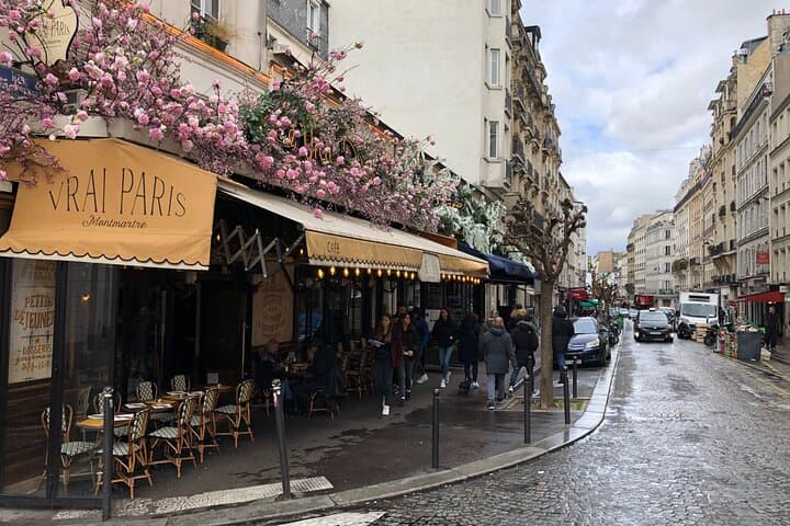 Pride Side (LGBTQ) of Paris on a Private Tour with a local