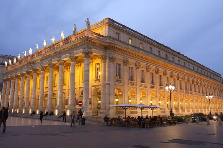 The Best of Bordeaux: Self-Guided Audio Tour