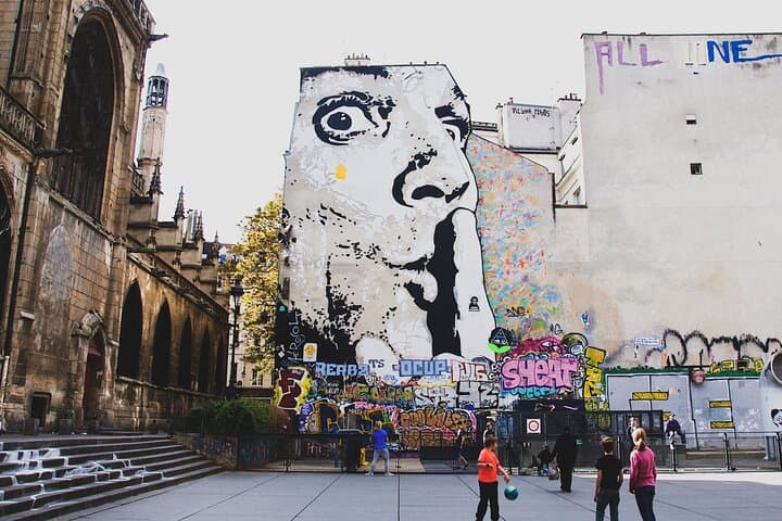 Street Art Tour in Paris with Private Guide