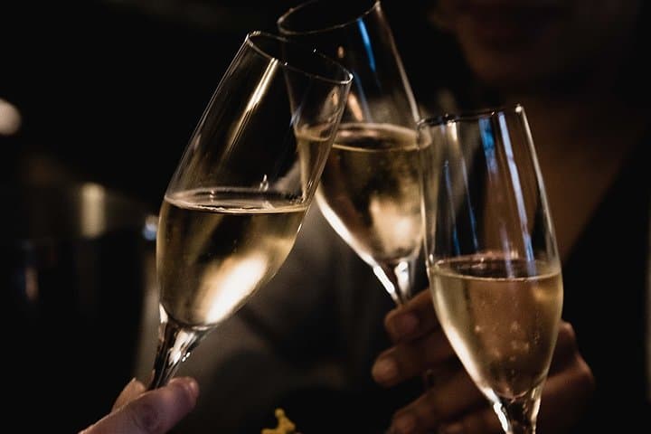 Private Day Trip to Champagne Region with Lunch