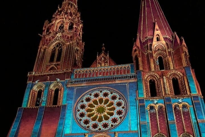 Private Chartres Cathedral Tour (5h) Driver & Guide