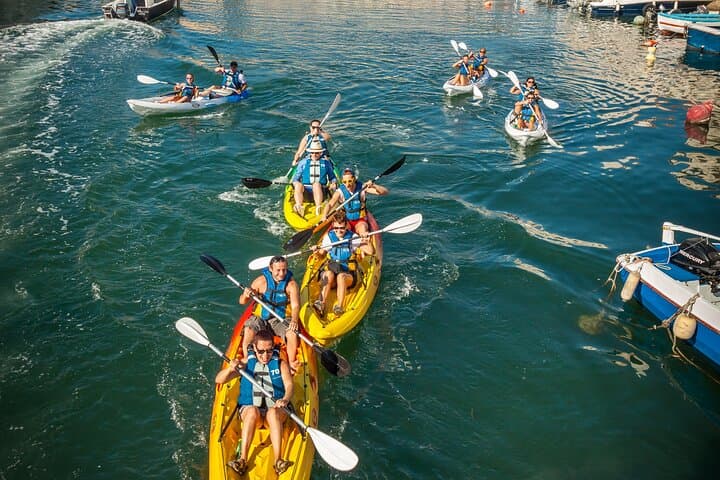 3 Hour Sea Kayak Trip in the Canals of Sete