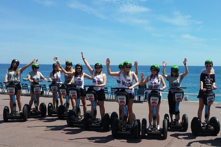 Special bachelor(ette) ride in Nice and by Segway!