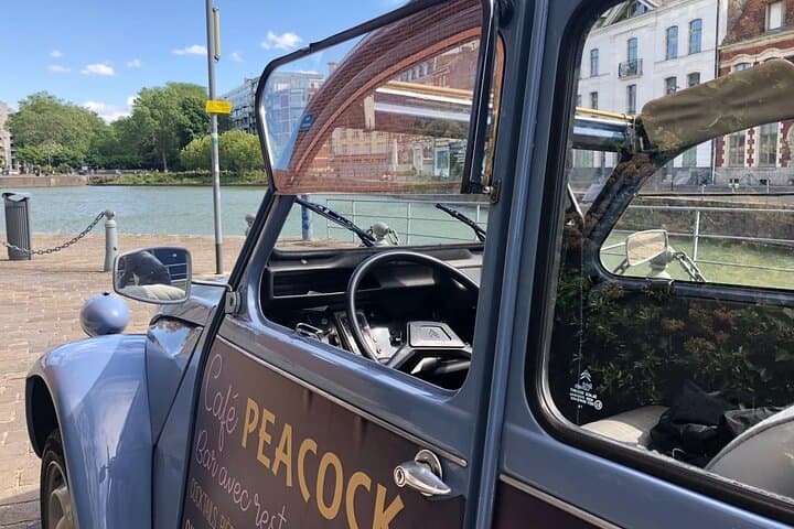 2cv at Quai du Wault