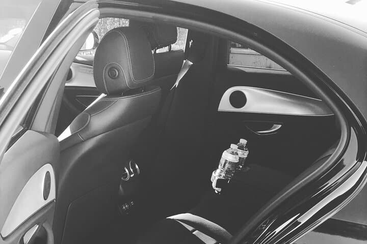Private Transfer from the City of Paris To Orly Airport (ORY)