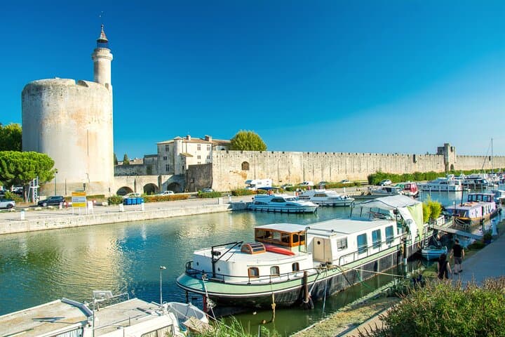 Aigues Mortes' harbour