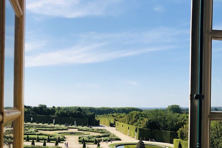 Private Tour to Versailles by Train from Paris