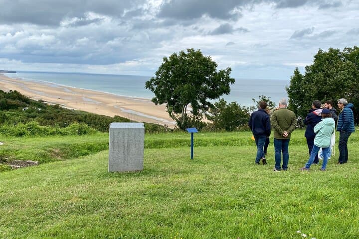 Private Tour of American Sites with an Expert Guide from DDAY
