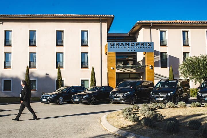 Your Private Chauffeur from Aix-en-Provence