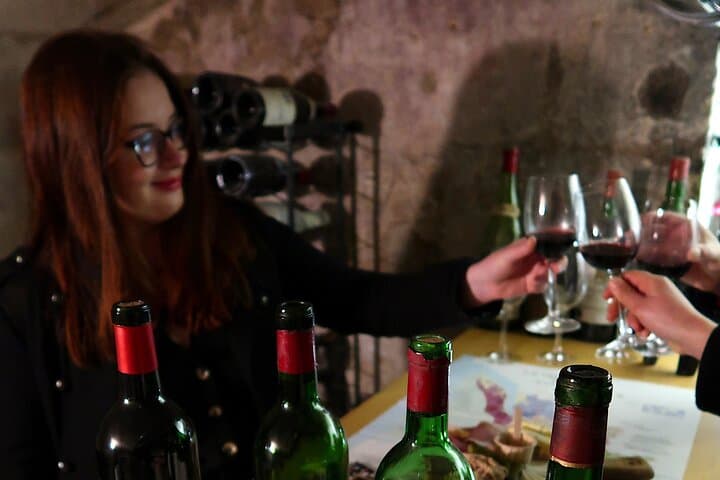 Bordeaux Wine Tasting – Discover Old Vintages