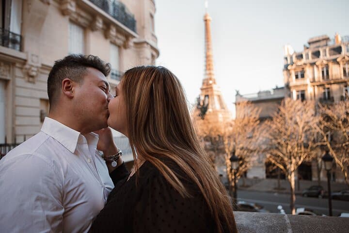 Private Photo Walking Tour Discovering the Beauties of Paris
