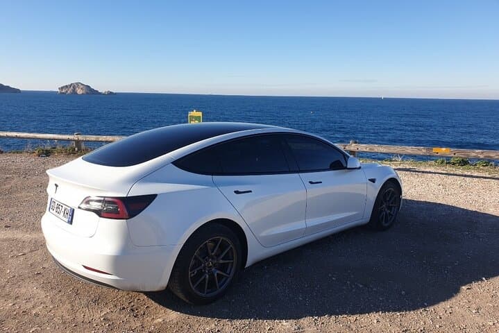 Marseille Airport transfer for Cassis hotel and apartment